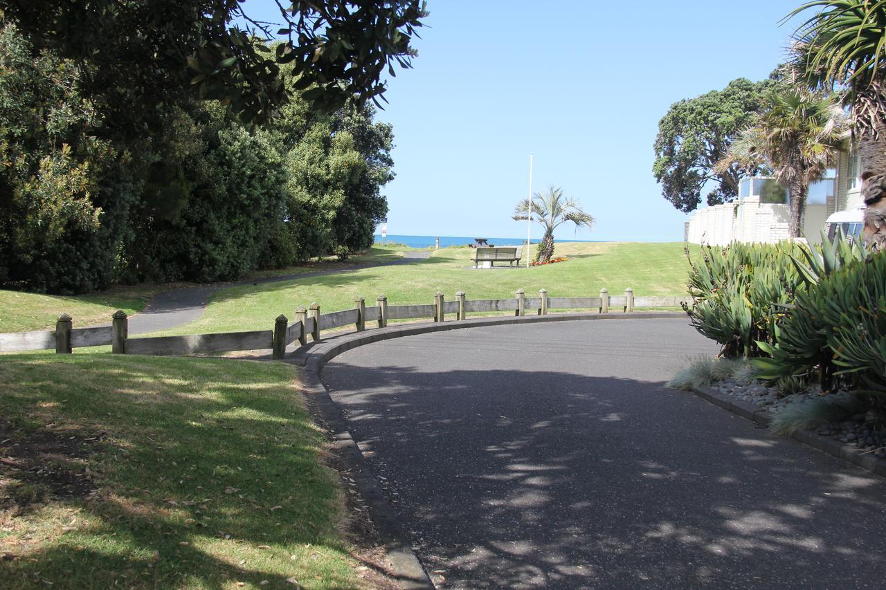 Orewa Beachfront Haven Exterior photo