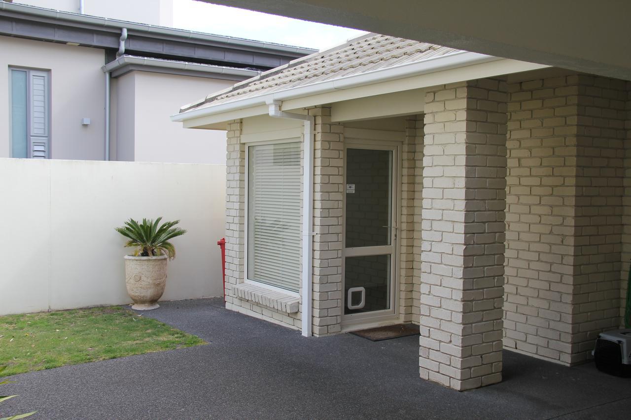 Orewa Beachfront Haven Exterior photo