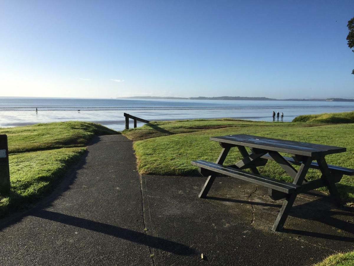 Orewa Beachfront Haven Exterior photo
