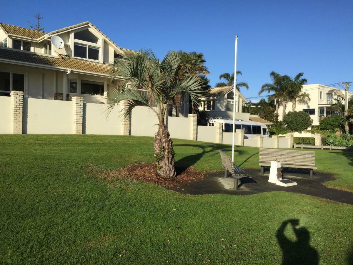 Orewa Beachfront Haven Exterior photo